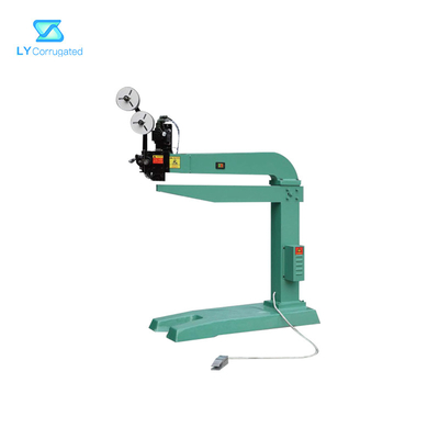 macchina di cucitura del cartone di 2kw 7ply, cucitrice meccanica manuale del contenitore di cartone 530kg