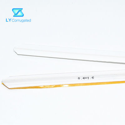 la macchina tagliante a base piatta dell'incartonamento di 0.3*1.4mm parte il doppio Manica che piega la matrice